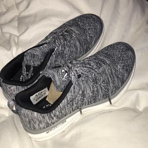 APL Techloom Pro W in Heather Grey NWT